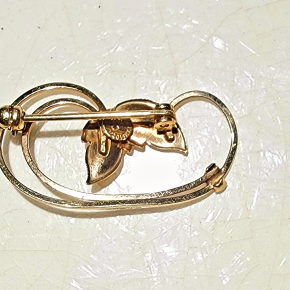 Dce vintage gold to leave brooch, grannycore, cottagecore - Picture 5 of 5